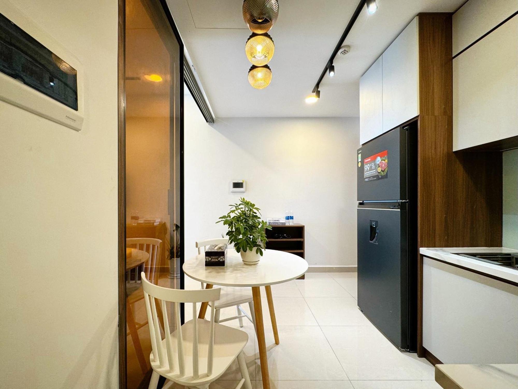 Yu Stay Lux And Cozy 2Bedrs In Soho Residence Near Bui Vien Walking Street Ho Chi Minh City Exterior photo